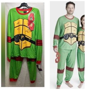 NWT 3 piece TMNT men Pajama Set